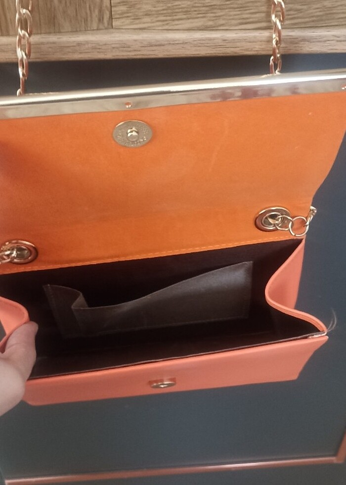 Turuncu çanta  - Görsel 4