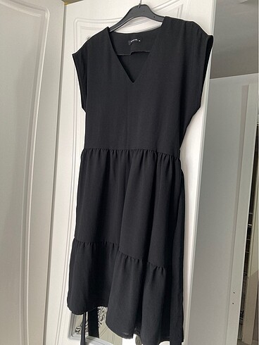 Kuşaklı Elbise - Görsel 3