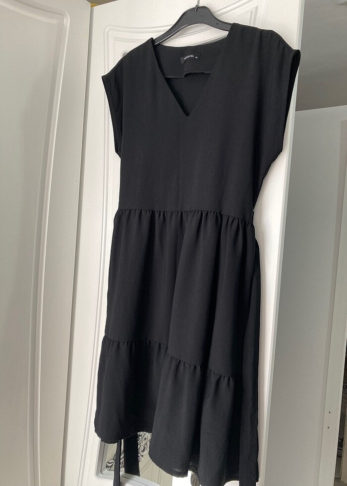 Kuşaklı Elbise - Görsel 3