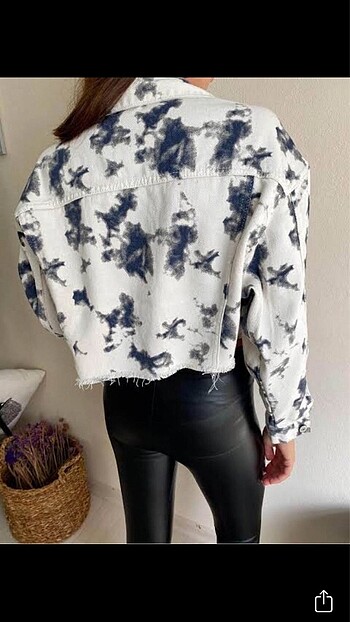 s Beden Crop ceket