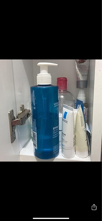 la roche posay yüz temizleme jeli