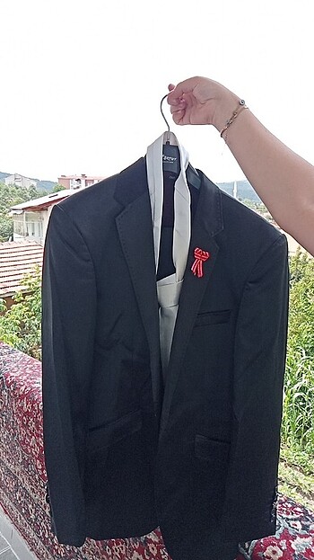 Takım Elbise Small Beden çok temiz 1 kez giyildi
