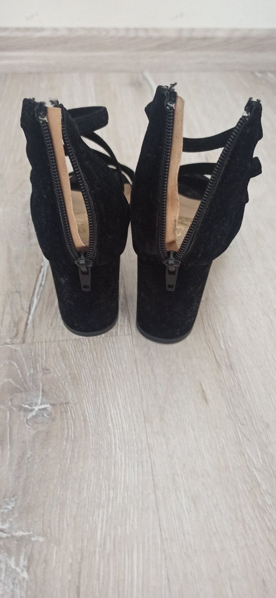 Siyah Süet Topuklu Sandalet Fermuarlı - Görsel 2