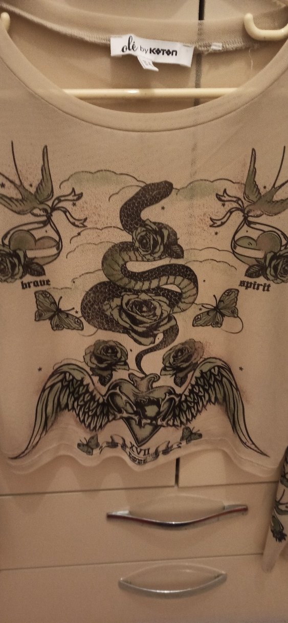 Dantel Detaylı Uzun Kollu Baskılı Kadın Gömlek Dövme gömlek - Görsel 2