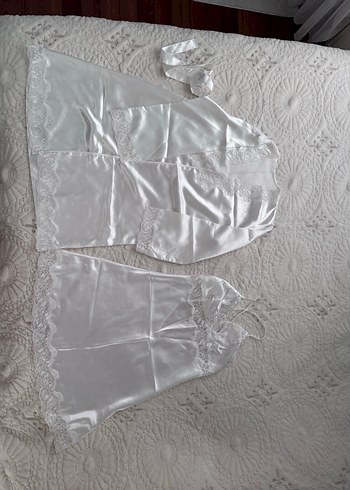 Saten Parlak Beyaz Midi Kadın Sabahlık - Görsel 6