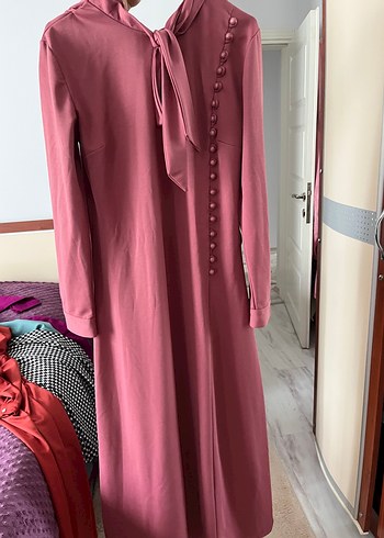 Düğmeli Pembe Uzun Kollu Uzun Elbise
