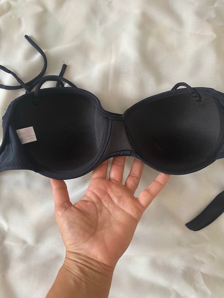 Siyah Strappy Göğüs Destekli Bikini Üstü ve Altı - Görsel 2