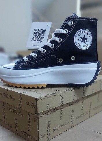 Converse Wanderson 