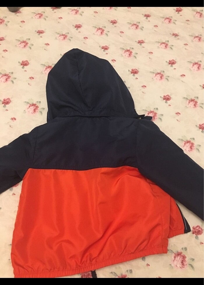 H&m yagmurluk - Görsel 3