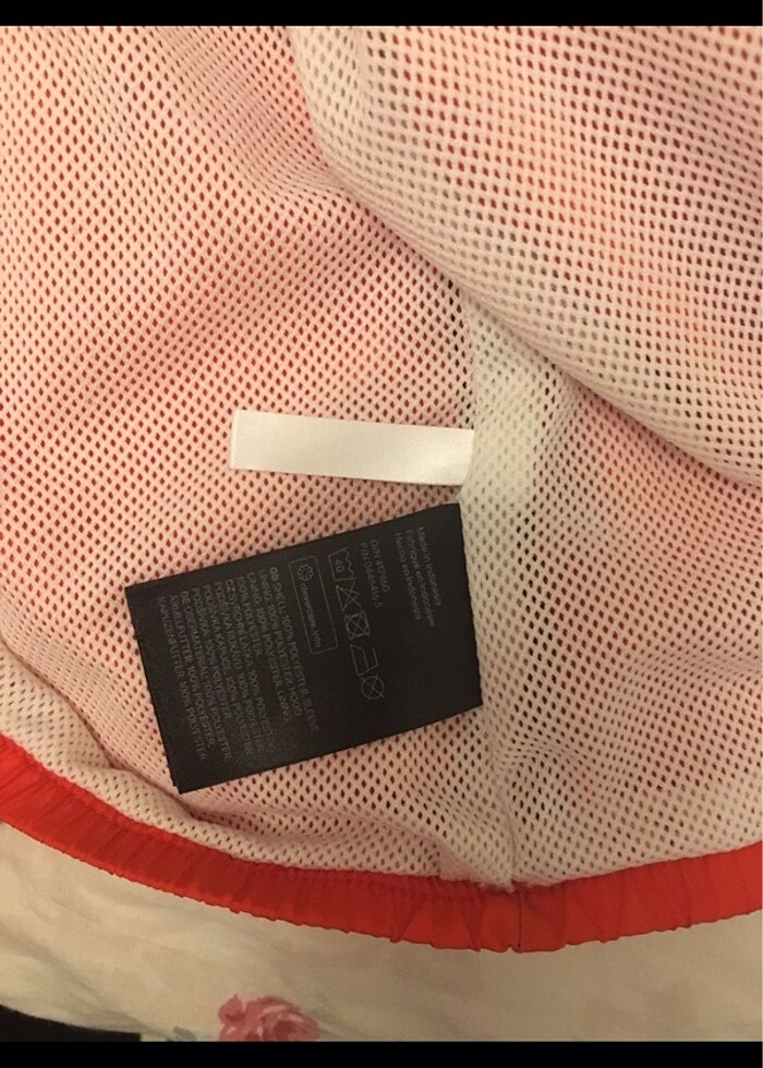 H&m yagmurluk - Görsel 4