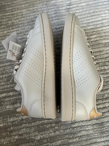 37 Beden Adidas Advantage spor ayakkabı beyaz