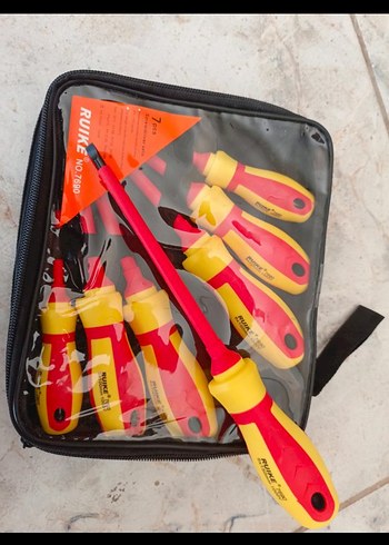 Ruike İzoleli Kırmızı Tornavida 7 Li Set çantalı - Görsel 2