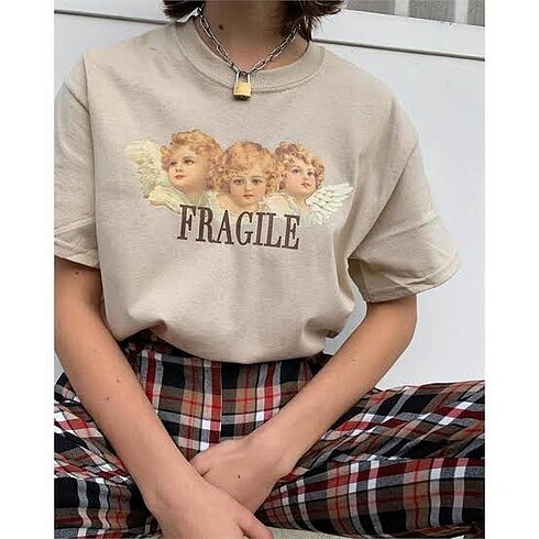 Fragile Tişört/ SATILMIŞTIR