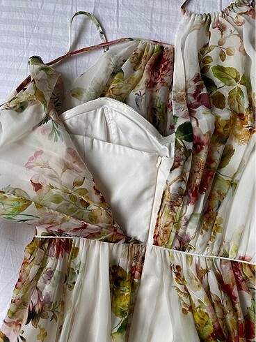 mezuniyet çiçekli elbise - Görsel 5