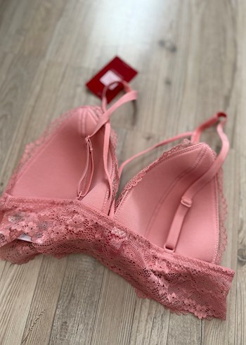 m Beden Pembe Dantelli Minimalist Bralet