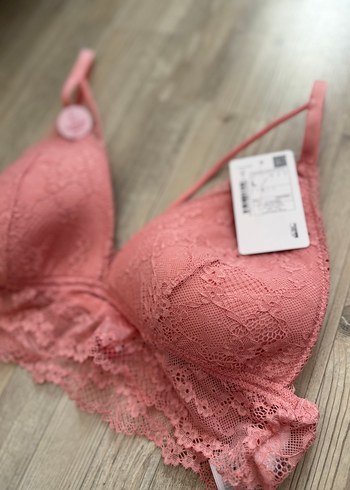 l Beden Pembe Minimalist Dantel Bralet