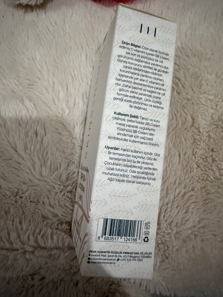 SPF50+ Açık Ten BB Krem - Görsel 3