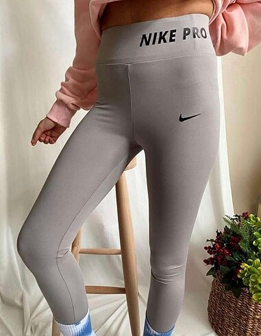 Nike pro tayt gri renk