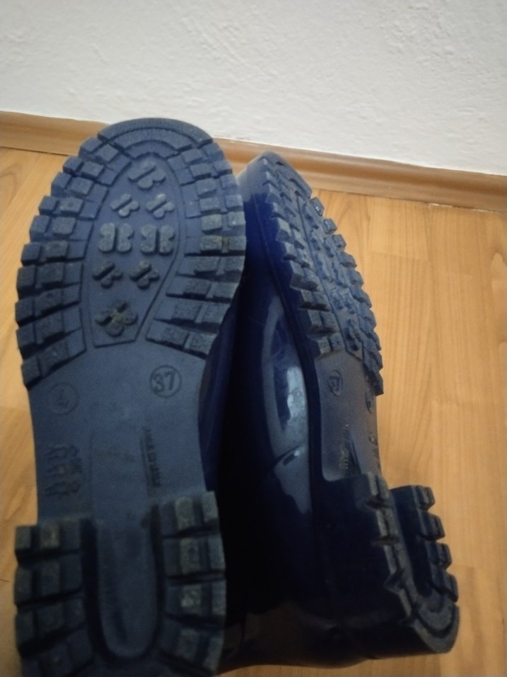 Kaymaz Taban Yağmur Botu
DEICHMANN marka, 37 beden. - Görsel 5