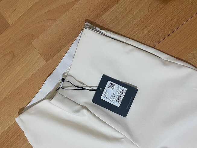 xs Beden Twist ekru pantalon
