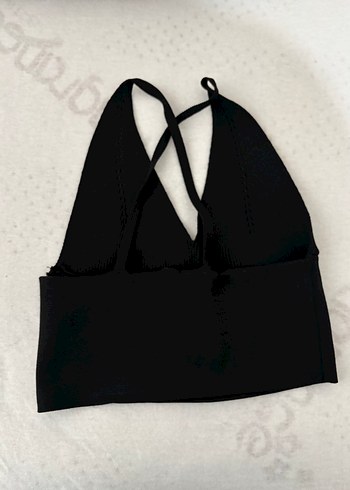 Siyah Crop