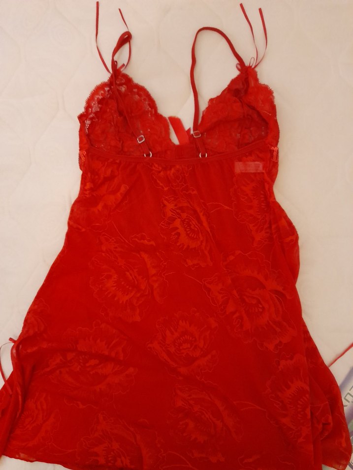 Kırmızı Desenli İnce Askılı Kadın Gecelik - Görsel 3