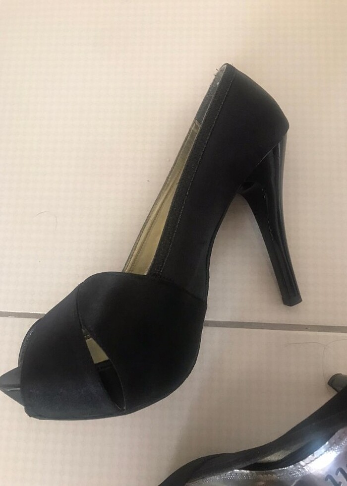 37 numara siyah yüksek topuklu ayakkabı - Görsel 4