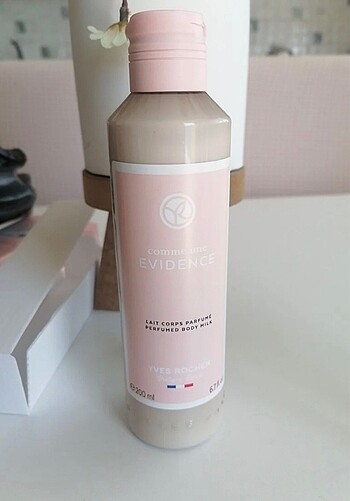 Beden Comme une evidence yves rocher krem