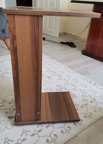 Beden kahverengi Renk Parlak kahverengi yan sehpa