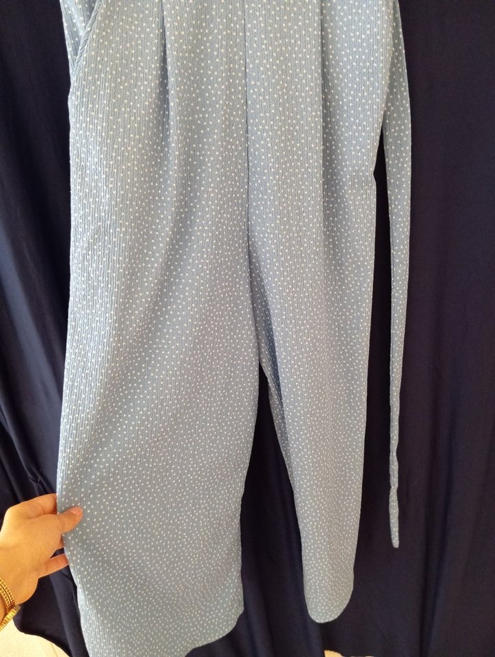 Mavi V Yaka Dökümlü Elbise - Görsel 2