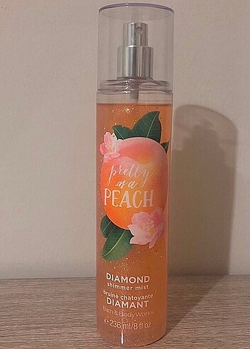 Bath & Body Works Pretty as a Peach Shimmer Mist