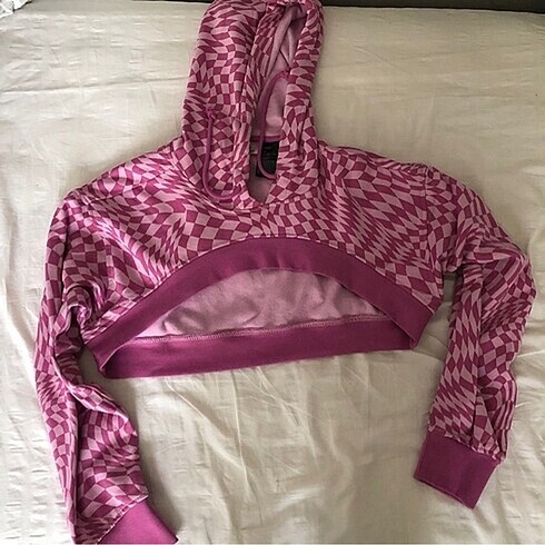 H&M super crop sweatshirt