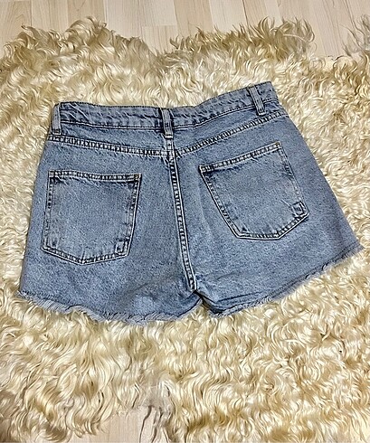 s Beden mavi Renk Açık Mavi Yırtıklı Yüksek Bel Denim Şort