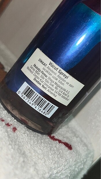 Bath & Body Works Bath & Body Works Dark Kiss Vücut Spreyi