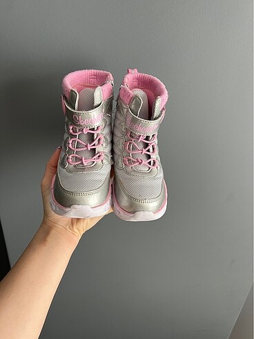 Işıklı skechers bot