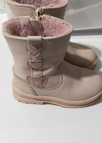 Pembe Nakışlı Kürklü Bot 2 ay kullanıldı yarı fiyatına veriyorum - Görsel 6