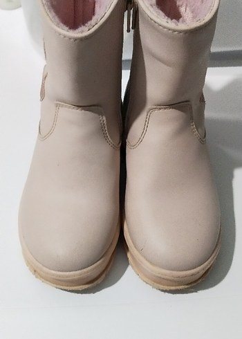 Pembe Nakışlı Kürklü Bot 2 ay kullanıldı yarı fiyatına veriyorum - Görsel 7