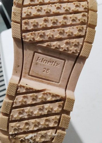 Pembe Nakışlı Kürklü Bot 2 ay kullanıldı yarı fiyatına veriyorum - Görsel 9