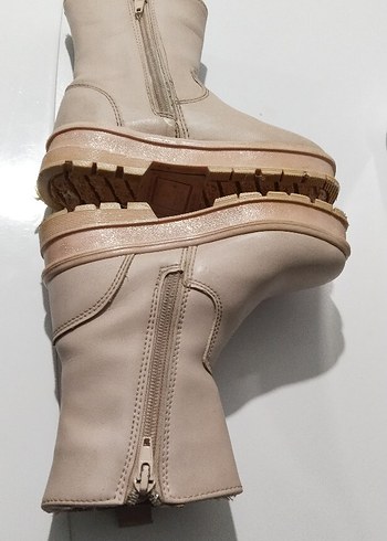 Pembe Nakışlı Kürklü Bot 2 ay kullanıldı yarı fiyatına veriyorum - Görsel 8