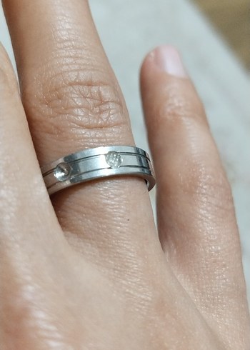 Minimalist Gri Kadın Yüzük - Görsel 2