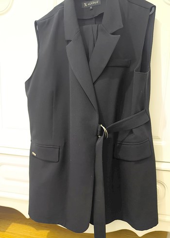 Kemerli Siyah Midi Kadın Yelek - Görsel 4