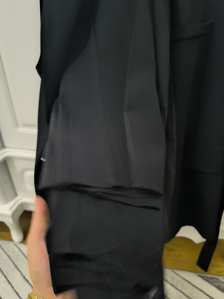 Kemerli Siyah Midi Kadın Yelek - Görsel 2