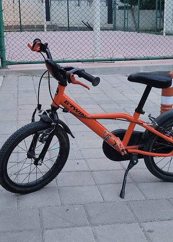 Turuncu Çocuk Decathloun marka Bisiklet