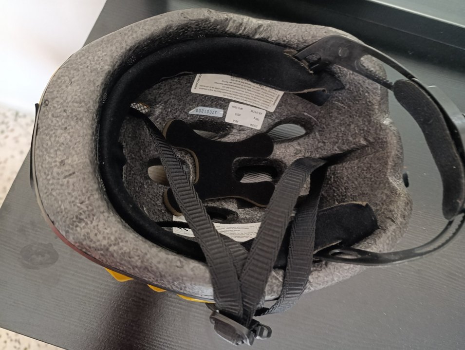 Sarı Baskılı Motosiklet Kaskı - Görsel 3