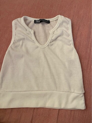 basic beyaz crop üst