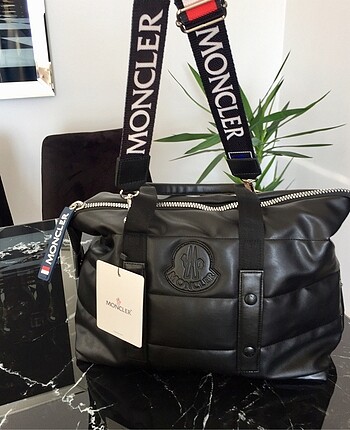 Moncler Moncler siyah çanta