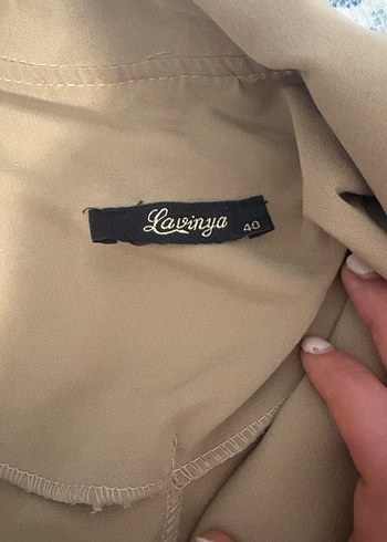 Bej Uzun Kadın Trençkot - Görsel 3