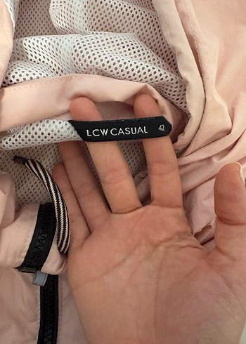 Renk Bloklu Kapüşonlu Kadın Ceket - Görsel 2