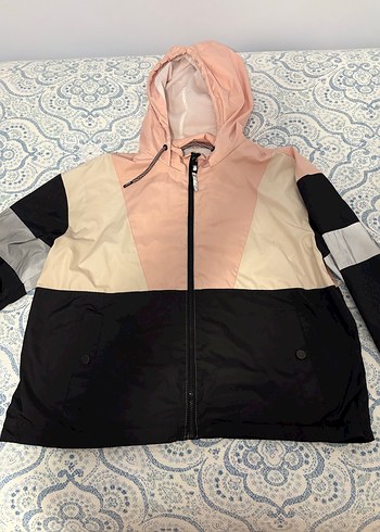 LC Waikiki m