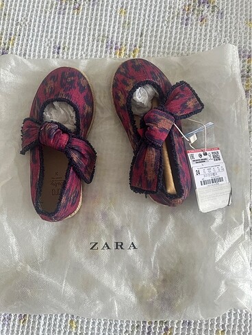 Zara Zara kız çocuk yeni&etiketli babet ayakkabı